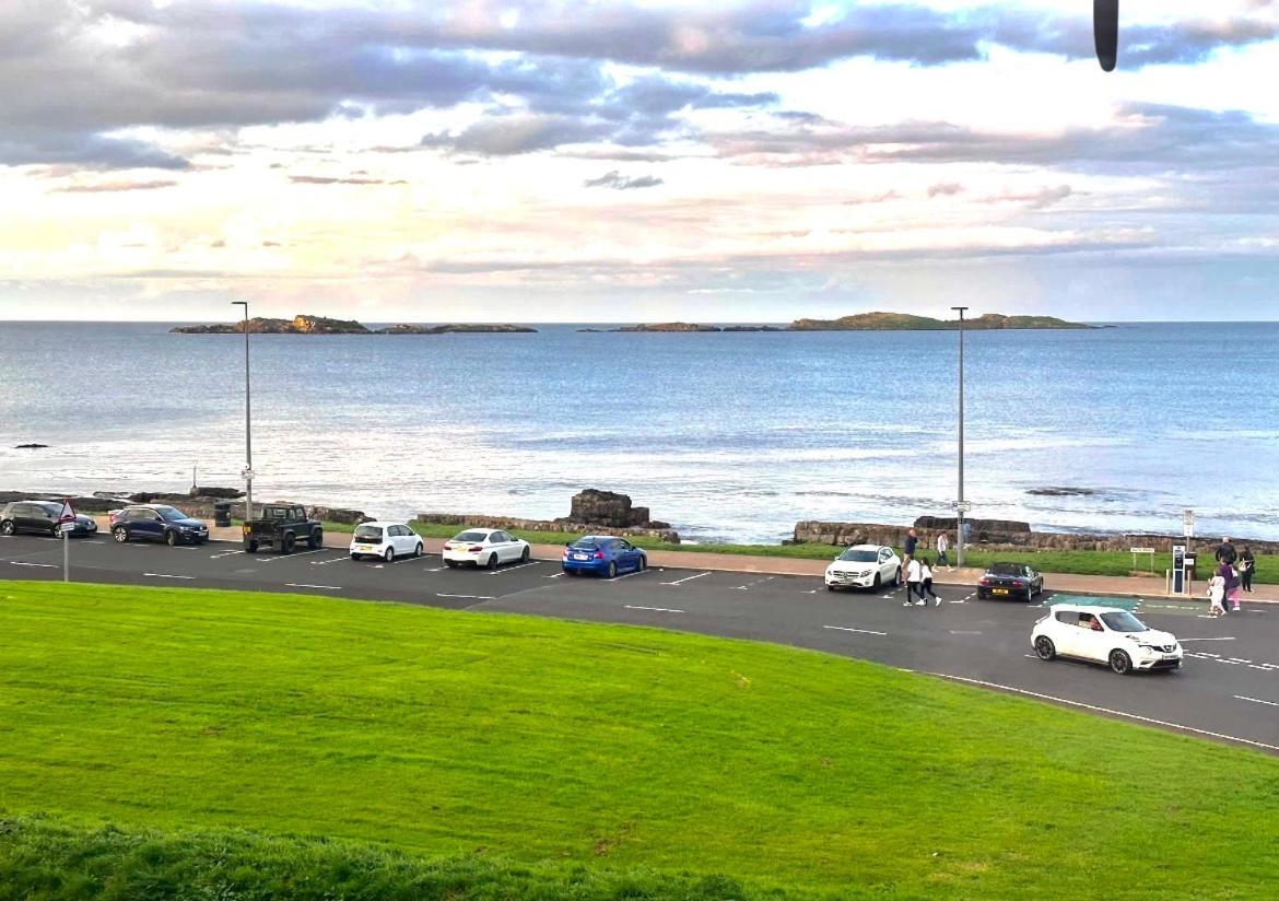 Ferienwohnung Stunning 3 Bed Seafront Mansion Building Sleeps 6 Adults Or 8 With Kids Portrush Exterior foto